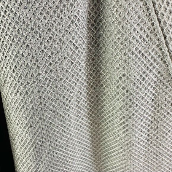 Duluth Trading Lot Of 2 Athletic Tee Shirts Women’s Size 2X White And Gray - Picture 4 of 9